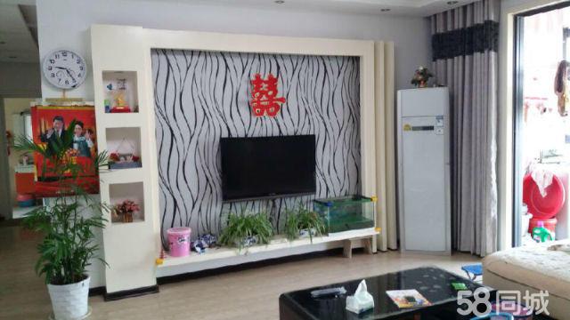 出售:孝南福星城105㎡精装房，带家具电器，65万