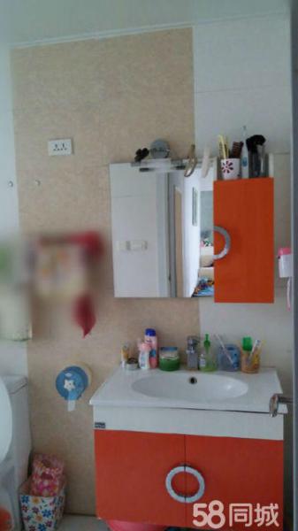 出售:孝南福星城105㎡精裝房，帶家具電器，65萬(wàn)