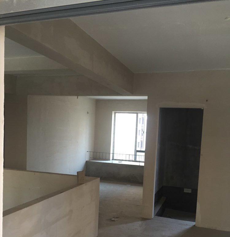 中建国际花园3室2厅2卫