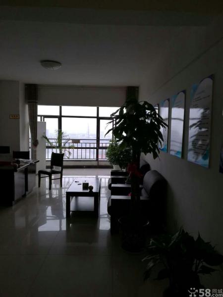 宇辉星城3室2厅2卫