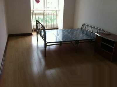 孝南百佳豪庭C棟1單元90平米精裝修2室2廳1衛(wèi)