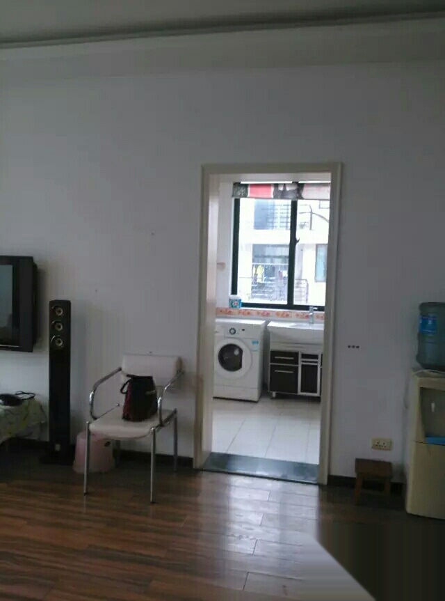 --東城區(qū)蔚藍新都精裝修2室好房低價出租---