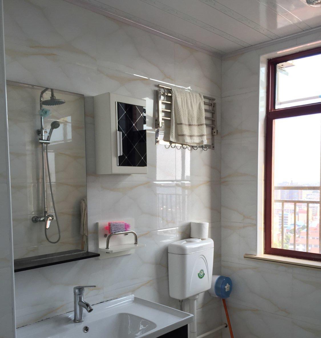 --孝感交通西路亞飛廣場(chǎng)3室2廳1衛(wèi)---