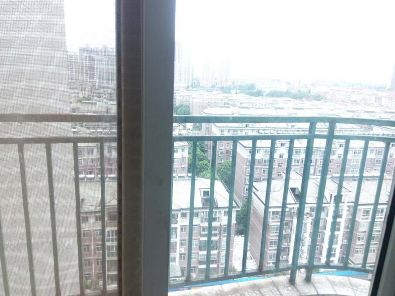 --乾坤陽(yáng)光3室2廳2衛(wèi)2000元--