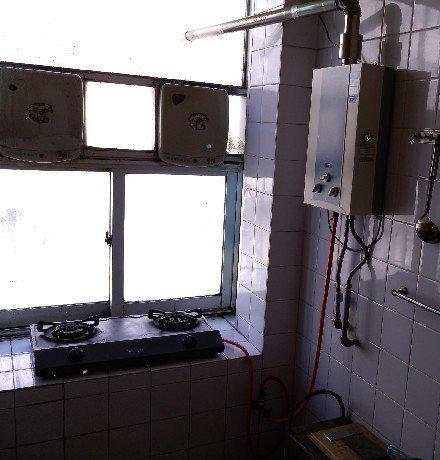 ---東苑小區(qū)一期2室2廳80平米簡單裝修---