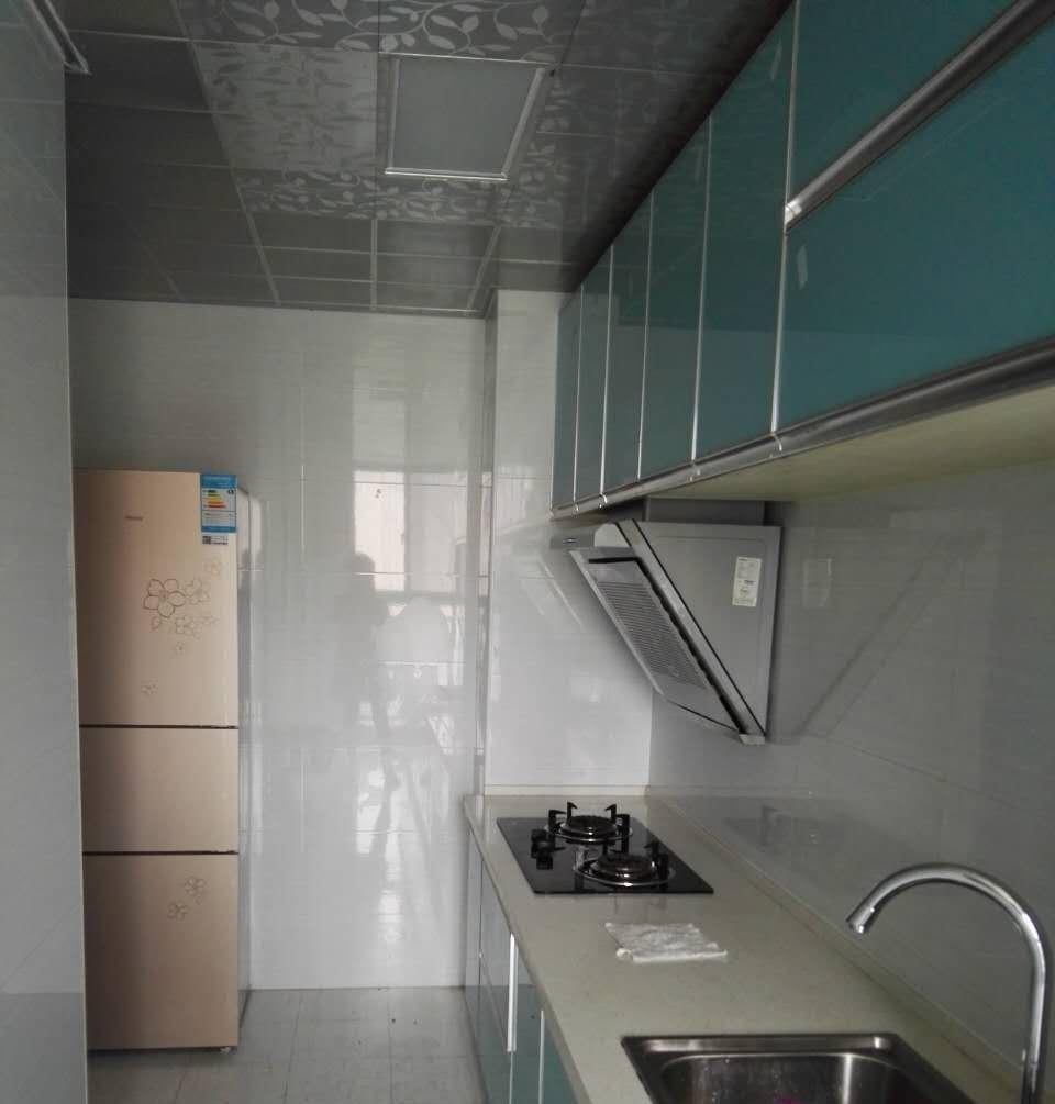 中建国际花园3室2厅2卫118.58平米