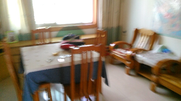 孝南區(qū)宇濟城中城建行二棟4室3廳2衛(wèi)出售