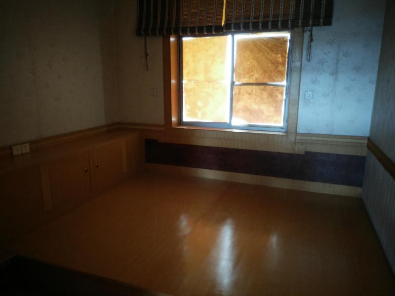 高低坡地,百余書(shū)中“簡(jiǎn)約式景觀”不簡(jiǎn)單