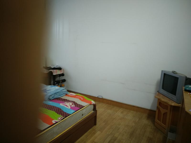 大天桥电信小区格局好,十年难遇 户型双 房