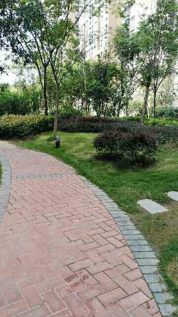 铜雀台二期小三房出售