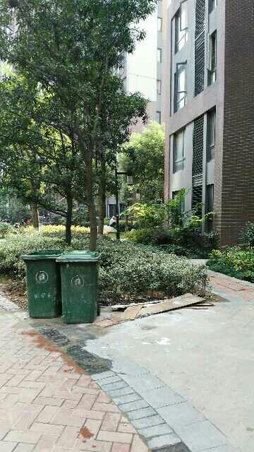 铜雀台二期小三房出售