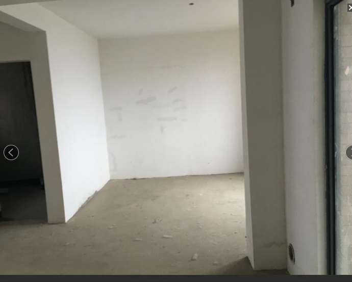 中建國際花園一期頂樓毛坯房超低價(jià)出售