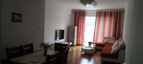 后湖御景,大型社區(qū),陽(yáng)光充足,精裝,居家 選