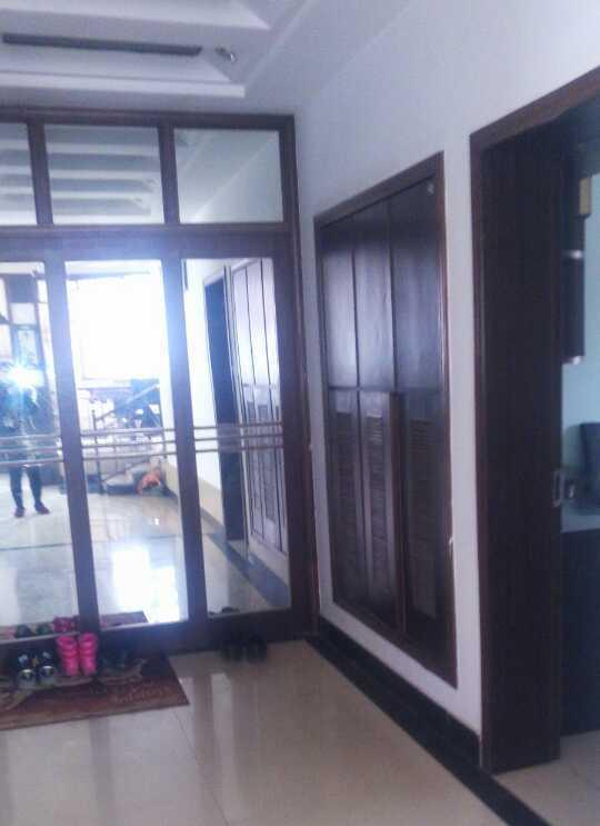 長征南路沙溝社區(qū)3室2廳2衛(wèi)