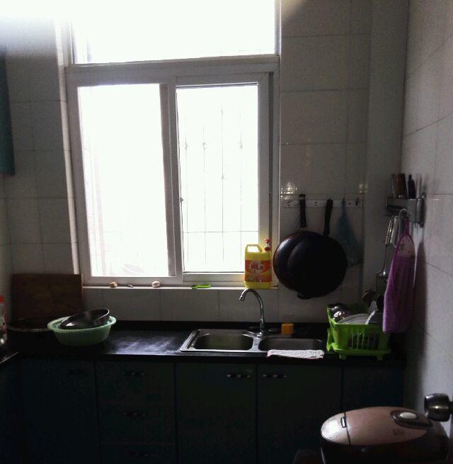 長征南路沙溝社區(qū)3室2廳2衛(wèi)