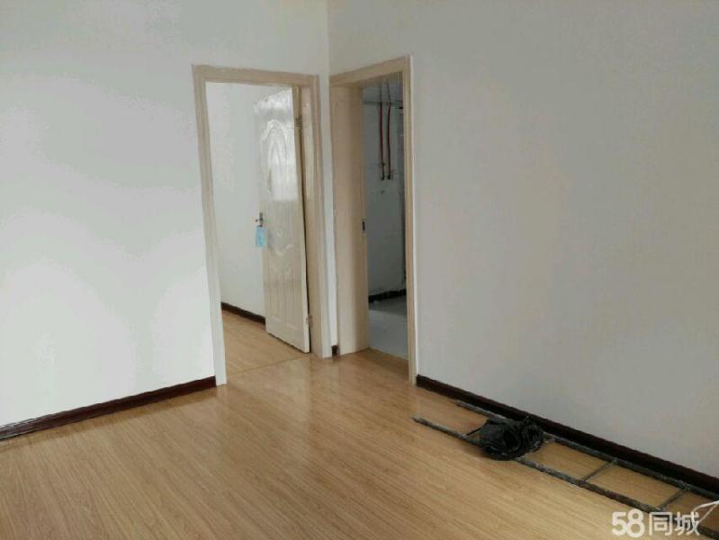 體育館對(duì)面好住處，1室1廳1衛(wèi)