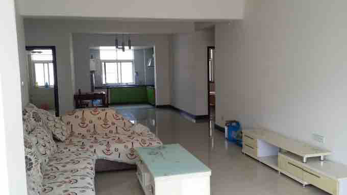 航空路書苑小區(qū)精裝修，拎包入??！