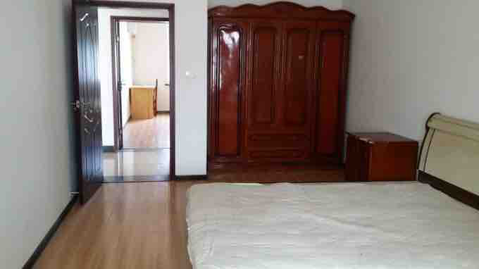 航空路書苑小區(qū)精裝修，拎包入??！