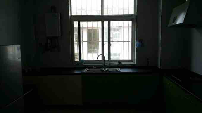 航空路書苑小區(qū)精裝修，拎包入?。? src=