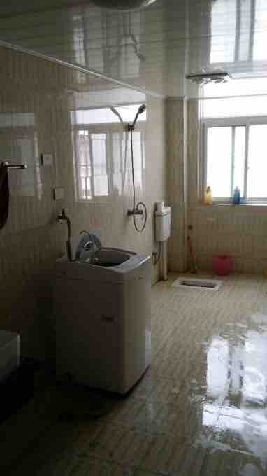 航空路書苑小區(qū)精裝修，拎包入??！