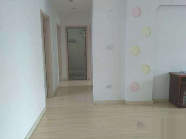 ---福星城3期幼兒園、一中附近好房出租---