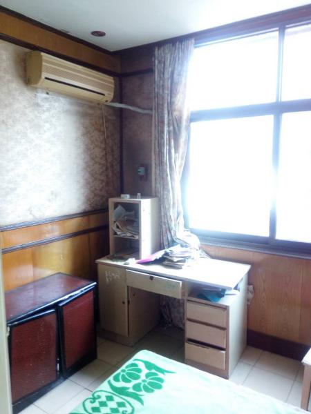 ----園林路工行2室1廳80平米簡(jiǎn)單裝修年付---