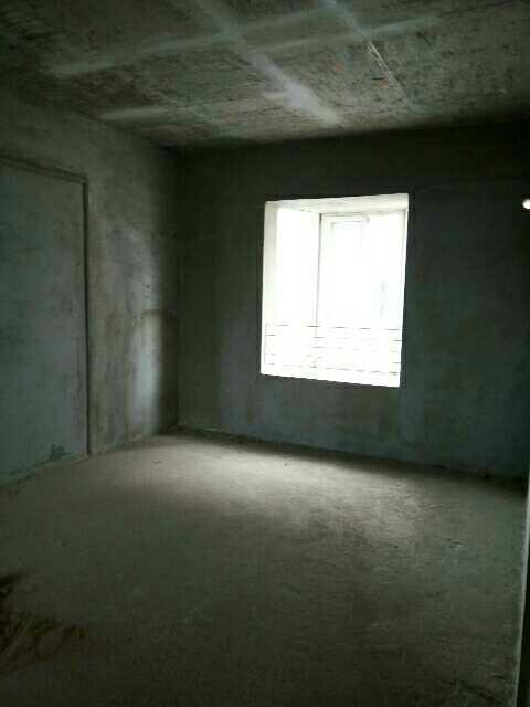 地段 ，交通便利，大戶型