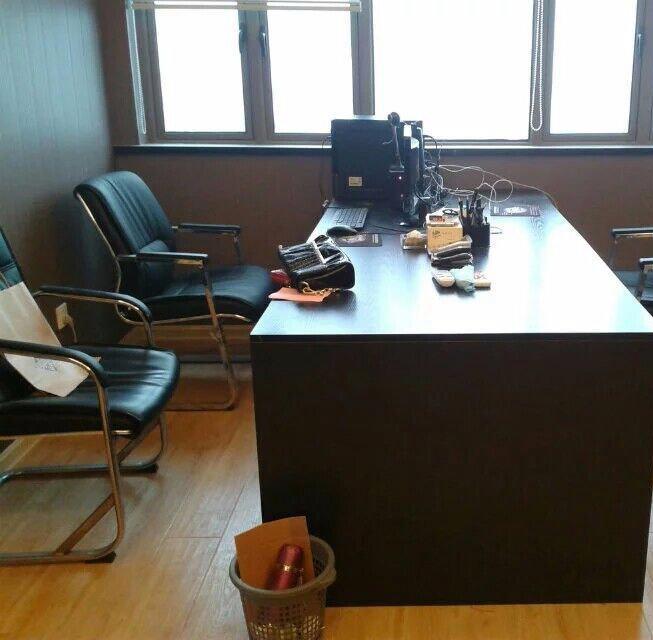 --保麗國際廣場，辦公 選（肯德基樓上， 商圈）--