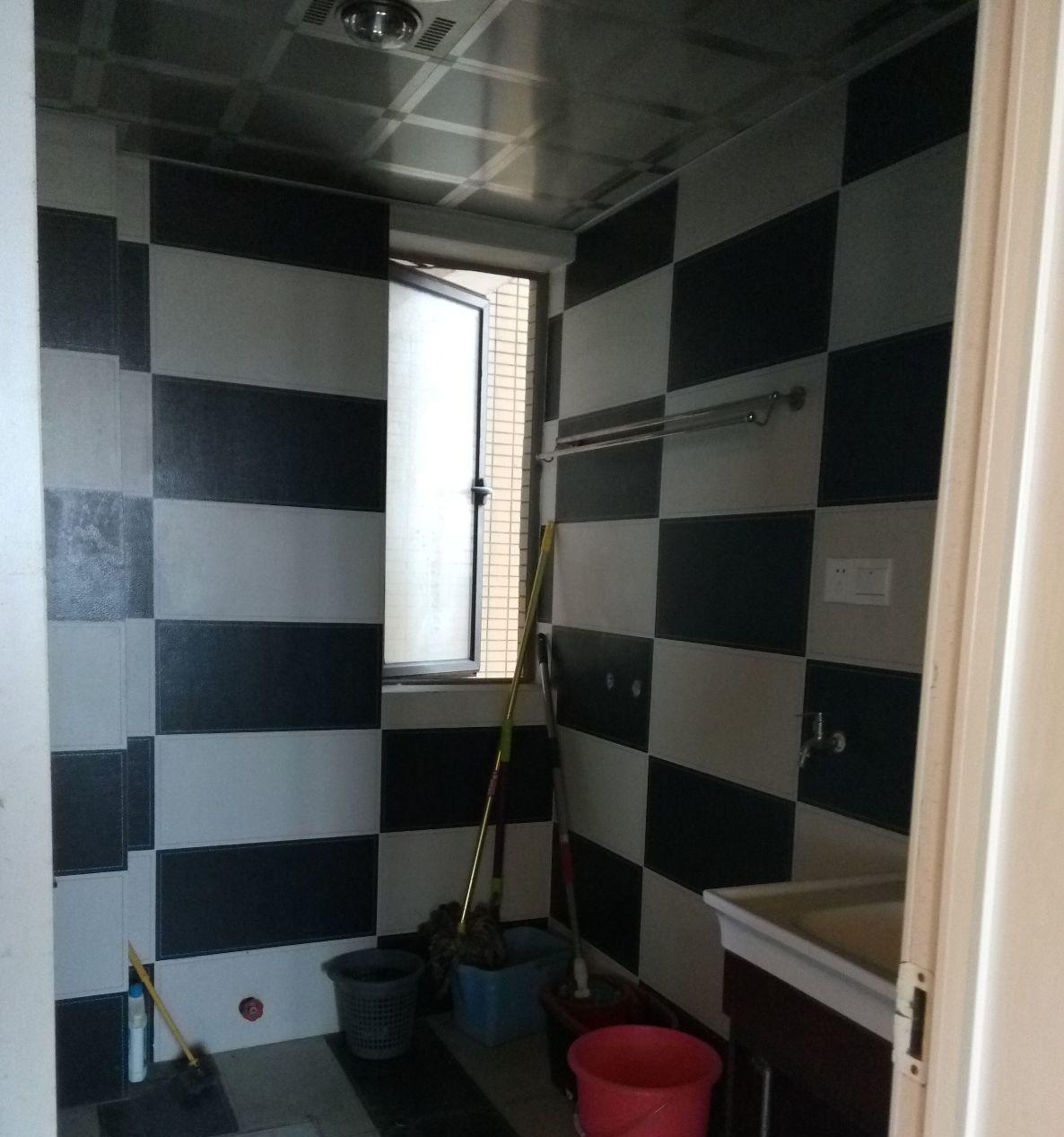 --保麗國際廣場，辦公 選（肯德基樓上， 商圈）--