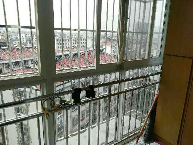 孝柴小区二期精装房出售