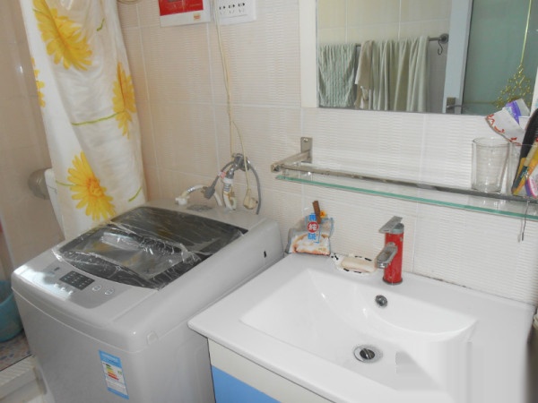 實驗中學(xué) 房2室90平家電齊全拎包入住