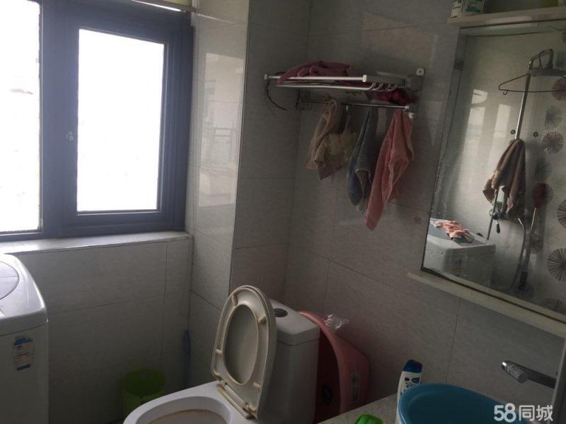 孝南國貿(mào)大廈安業(yè)酒店對面2居室，拎包即可入?。? src=