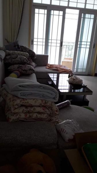 幸?；ǔ?25㎡3室2廳2衛(wèi)2陽(yáng)臺(tái)精裝好房1300元每月急租