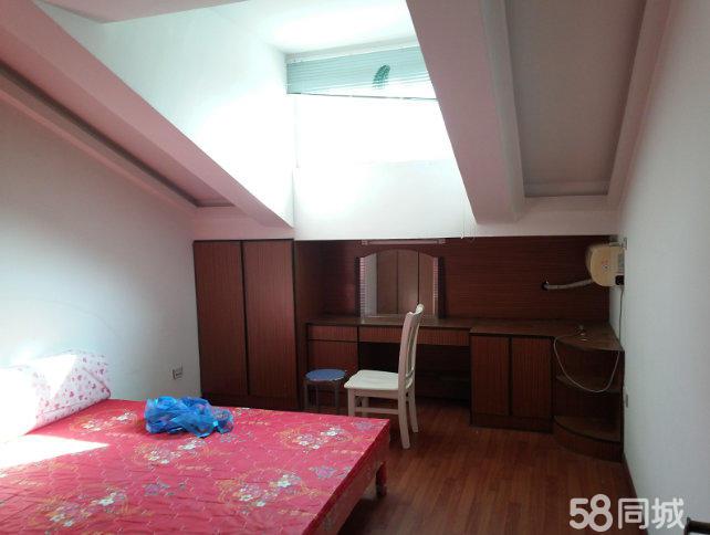 百佳豪庭三居室，無遮擋風(fēng)景超高樓層，超低價(jià)格，居家 選！