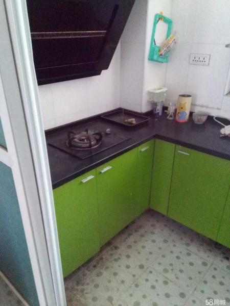 學院附近共青華苑7樓2室2廳85平米拎包入?。。? src=