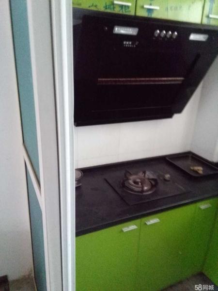 學院附近共青華苑7樓2室2廳85平米拎包入住?。? src=