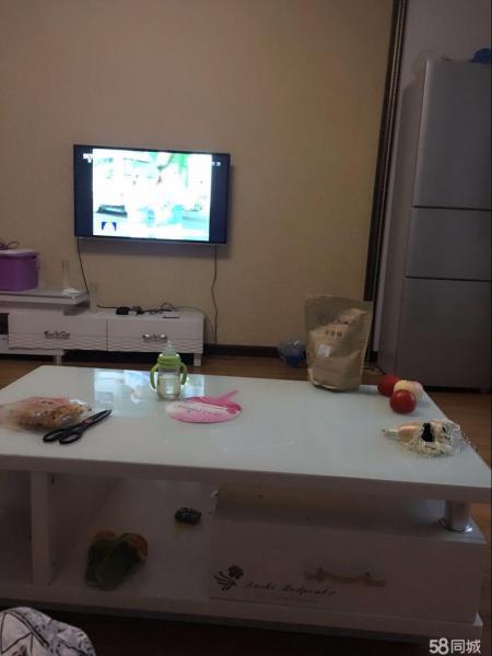 宇濟(jì)濱湖天地2000元/月125㎡3室2廳1衛(wèi)1陽臺精裝