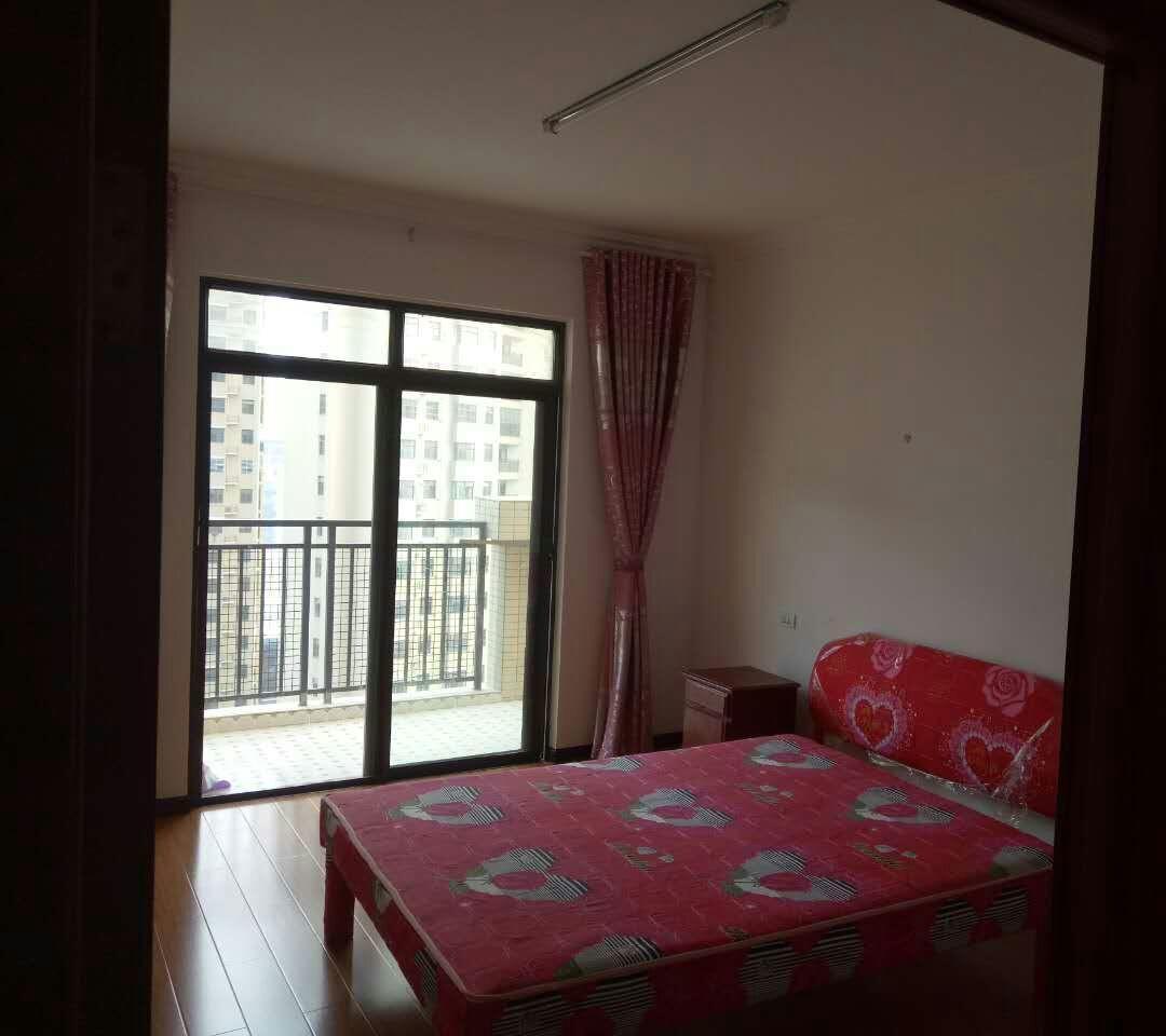 宇濟濱湖天地蘭苑3室2廳1(拎包即可入住！