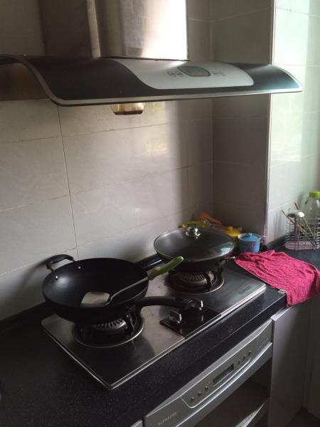 ----乾坤陽光2室2廳1300元/月