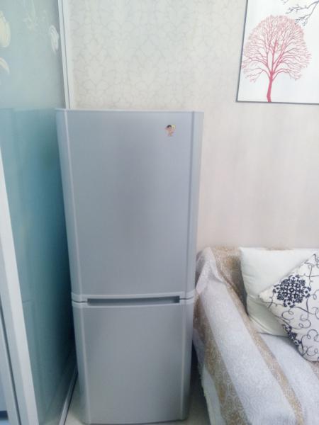 ---保麗四棟11樓一室一廳精裝修家電齊全 次出租----