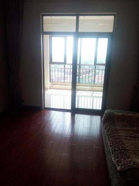 ----孝感一中對面保利嘉園2棟電梯樓精裝2室----