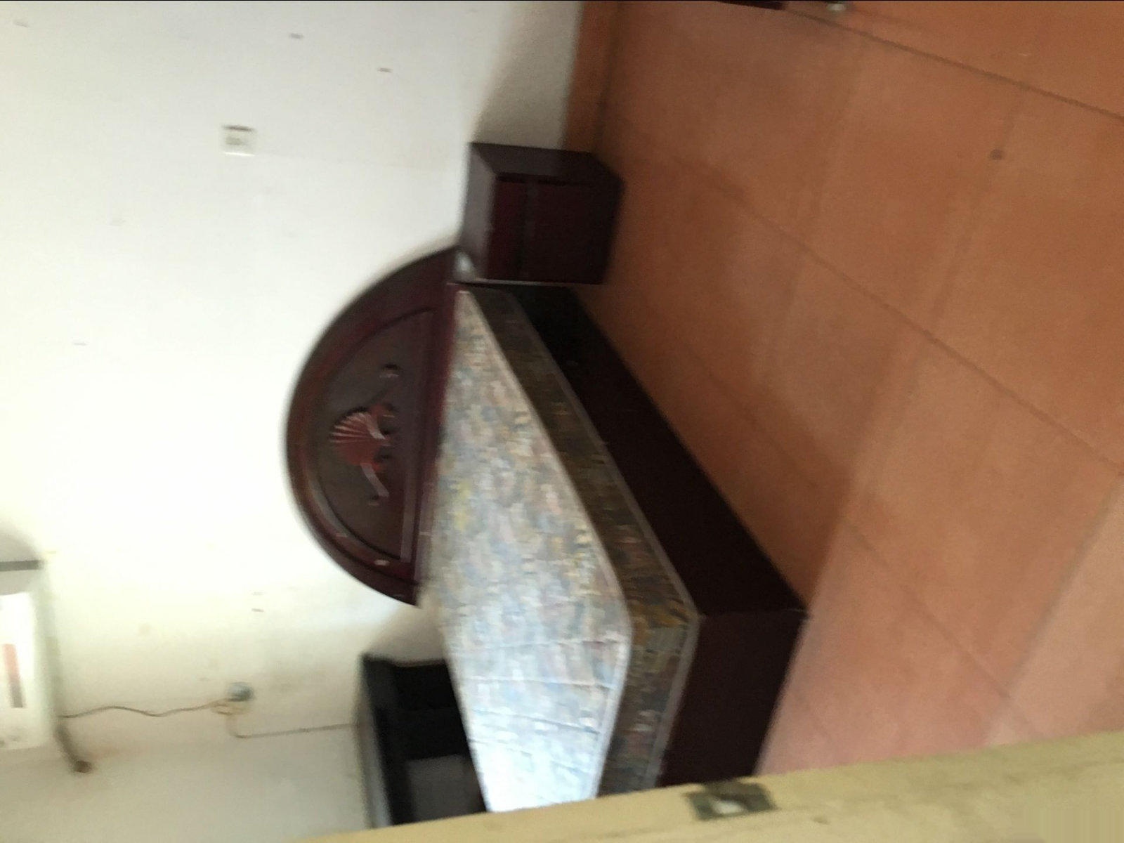 --------孝南孝柴小區(qū)東區(qū)2室2廳1衛(wèi)91平米