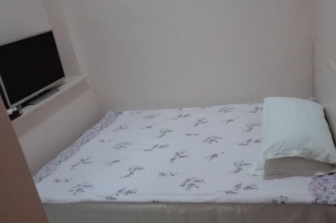 湖北工程学院1室0厅20平米 装修押一付一(个人)