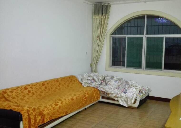 玉泉路口槐荫小区2室2厅100平米中等装修年付(个人)