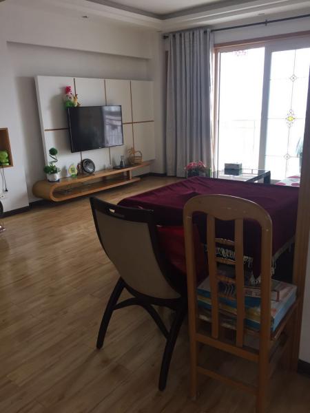 ----孝柴小區(qū)電梯樓10樓2室2廳90平精裝43萬--