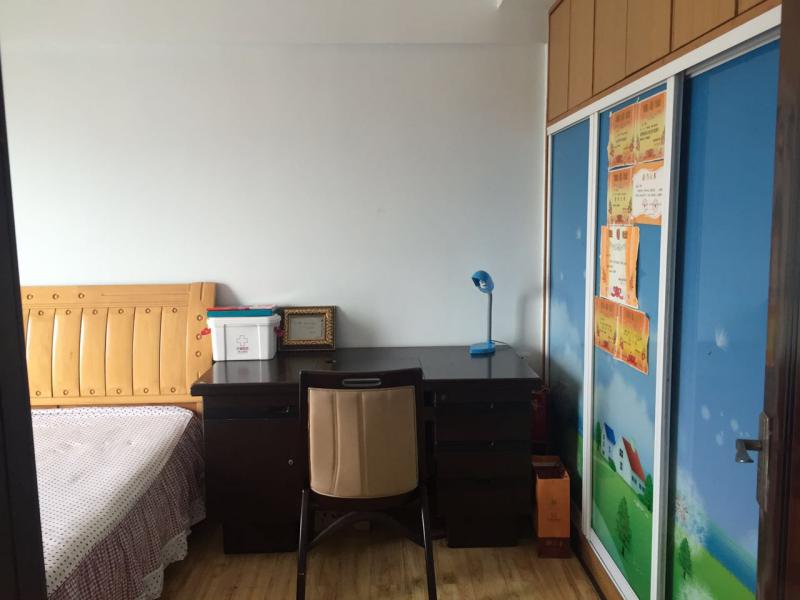 ----孝柴小區(qū)電梯樓10樓2室2廳90平精裝43萬--