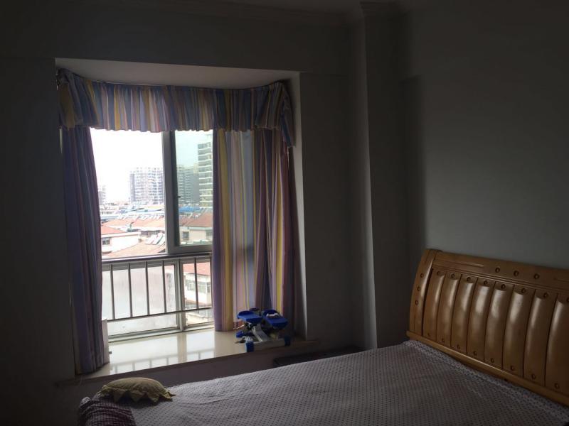 ----孝柴小區(qū)電梯樓10樓2室2廳90平精裝43萬--