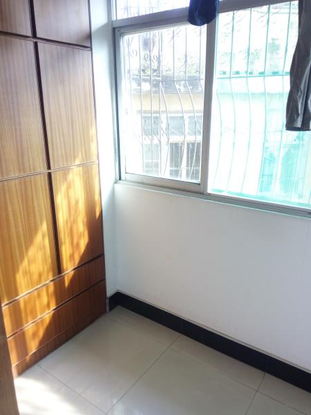 -園林路交匯處4樓單位好房141平3室精裝低價急售-