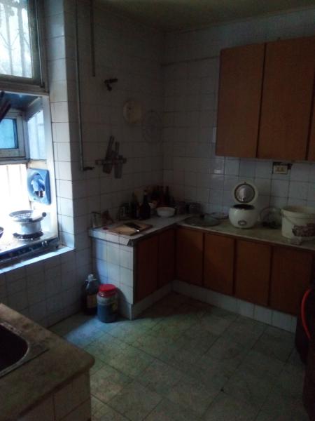 ----園林路單位房3室1廳1衛(wèi)1陽臺低售----