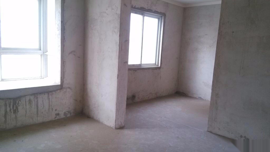 (出售)孝南錦繡后湖3室2廳1衛(wèi)131平米